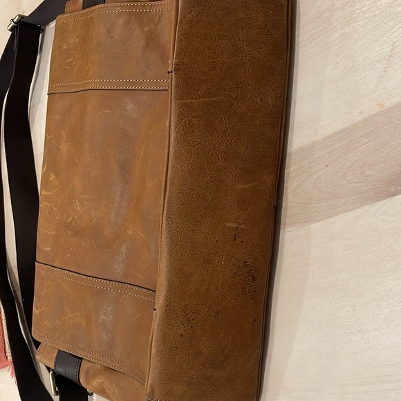 Brown genuine Leather field Messenger Bag - Picture 7 of 16